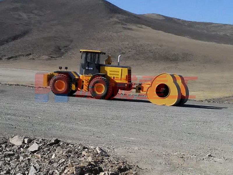 沖擊壓路(lù)機(jī)